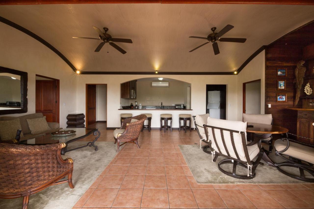 Club Del Mar Oceanfront Hotel Jaco Luaran gambar
