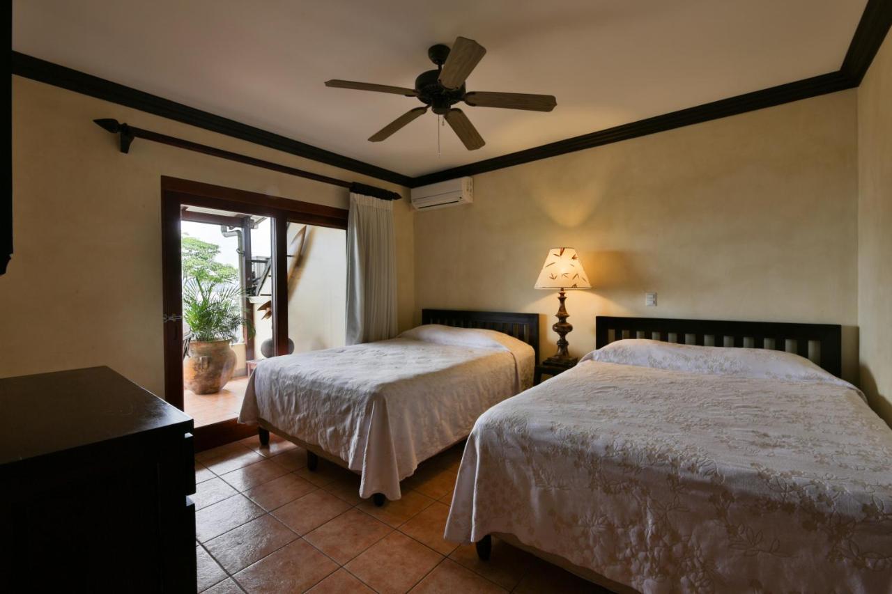 Club Del Mar Oceanfront Hotel Jaco Luaran gambar
